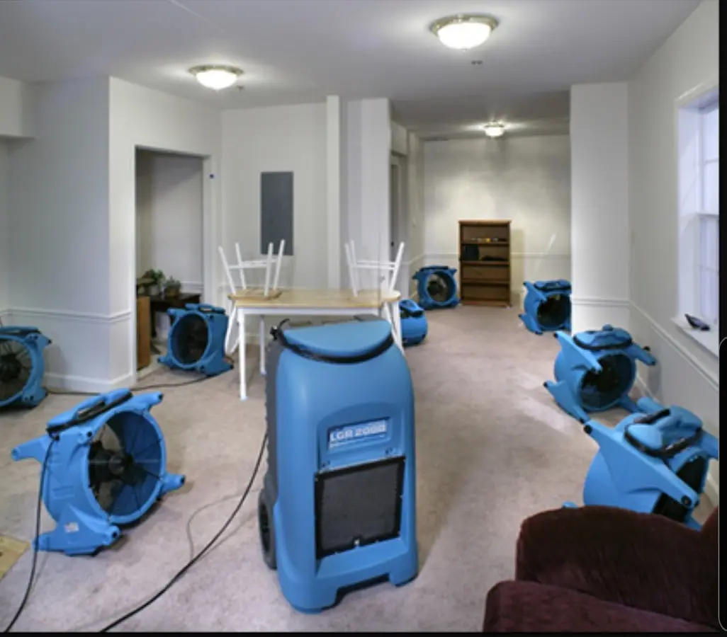 Air movers and dehumidifier setup for Water Extraction & Removal in Beckett Ridge